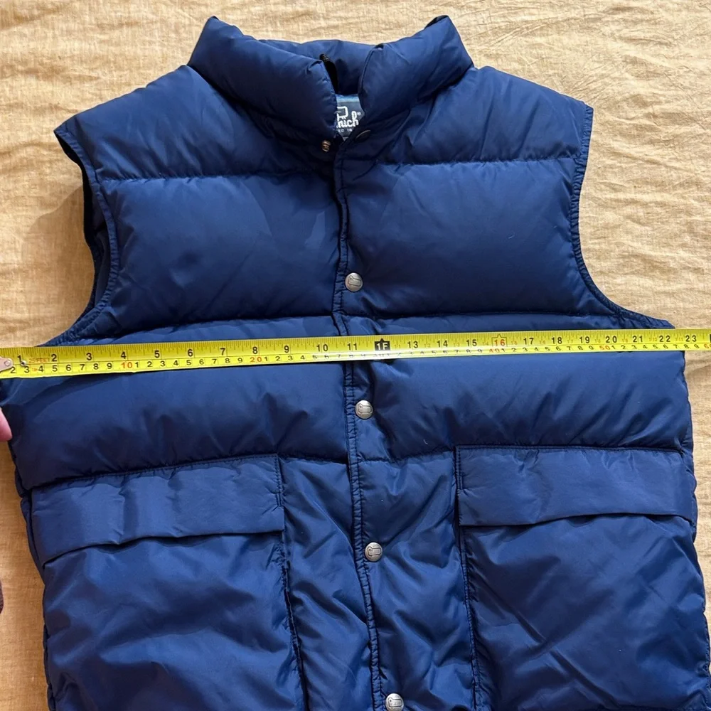 Vintage Woolrich puffer vest - Picture 10 of 17